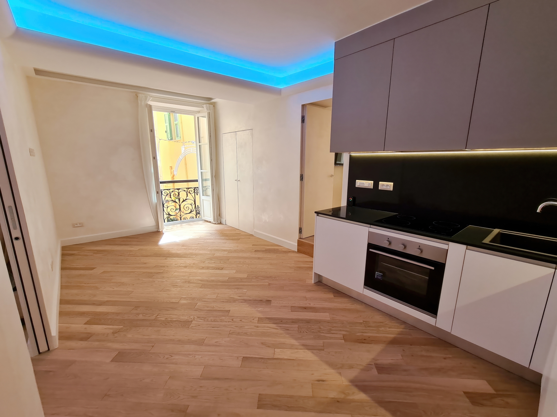 Dotta Appartement de 4 pieces a vendre - 32 rue Felix Gastaldi - Monaco-Ville - Monaco - imgsalon