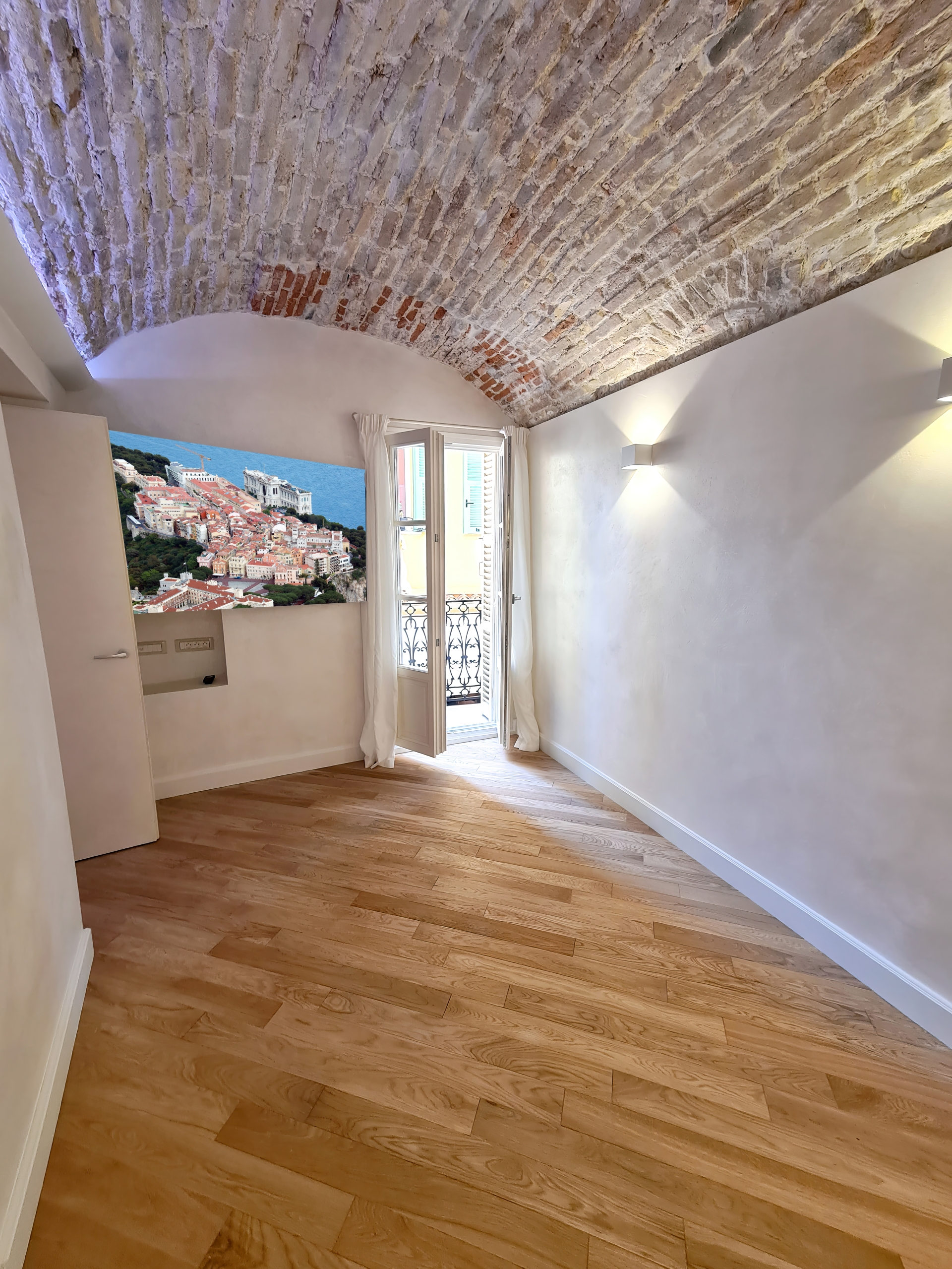 Dotta Appartement de 4 pieces a vendre - 32 rue Felix Gastaldi - Monaco-Ville - Monaco - imgpierre3
