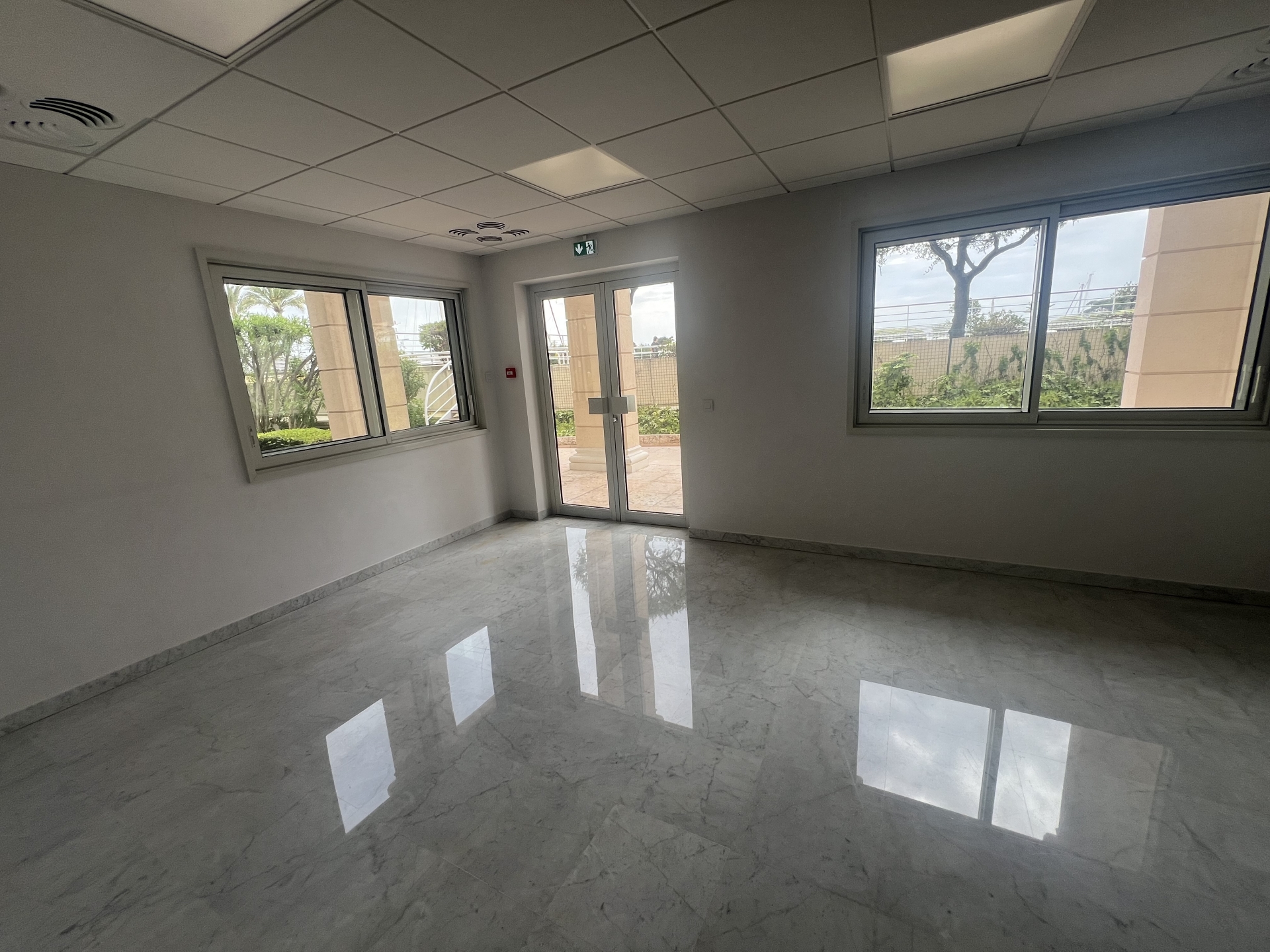 Dotta Offices for sale - SEASIDE PLAZA - Fontvieille - Monaco - imgimage00017