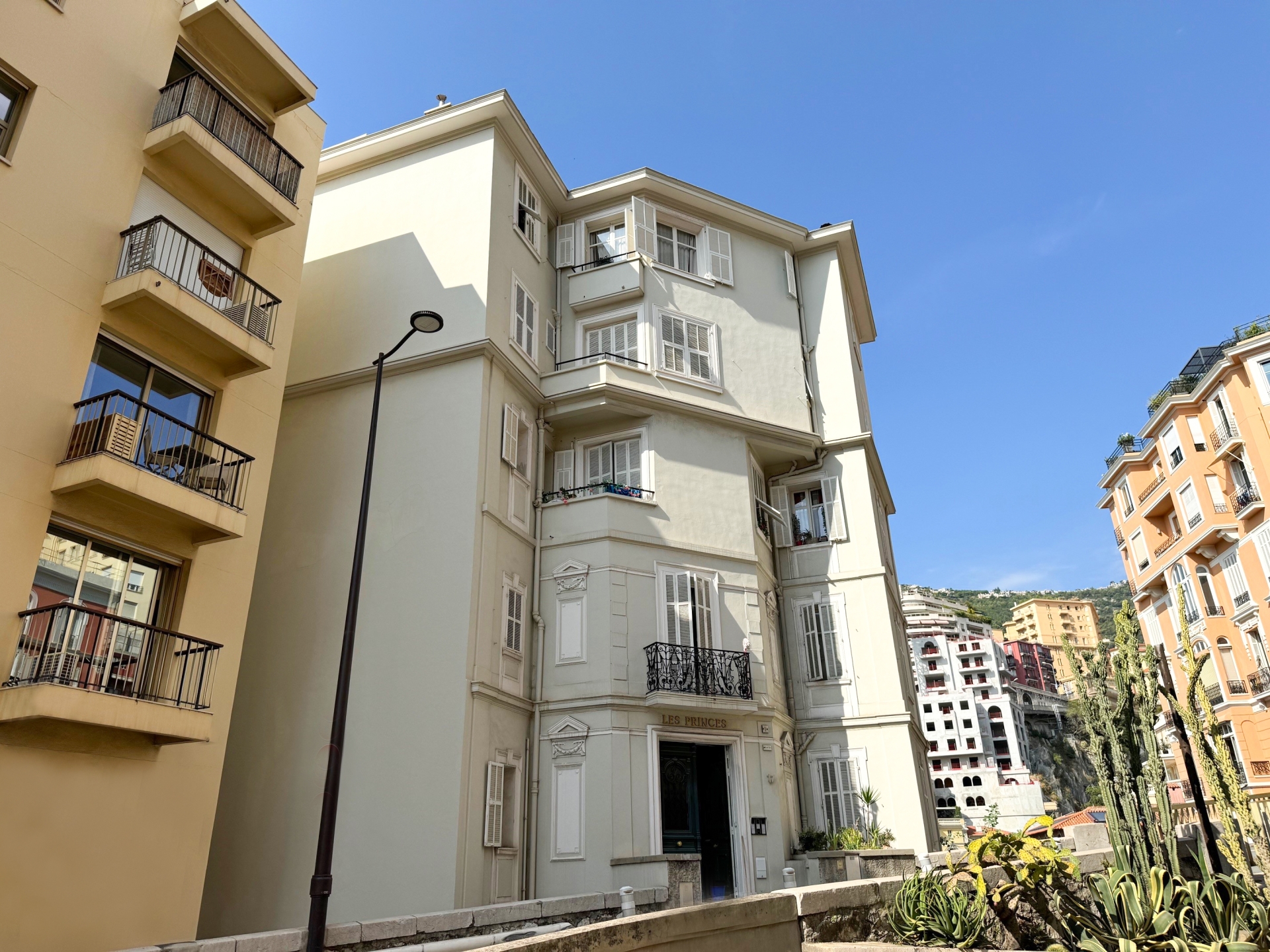 Dotta Appartement de 2 pieces a vendre - PRINCES - Port - Monaco - imga