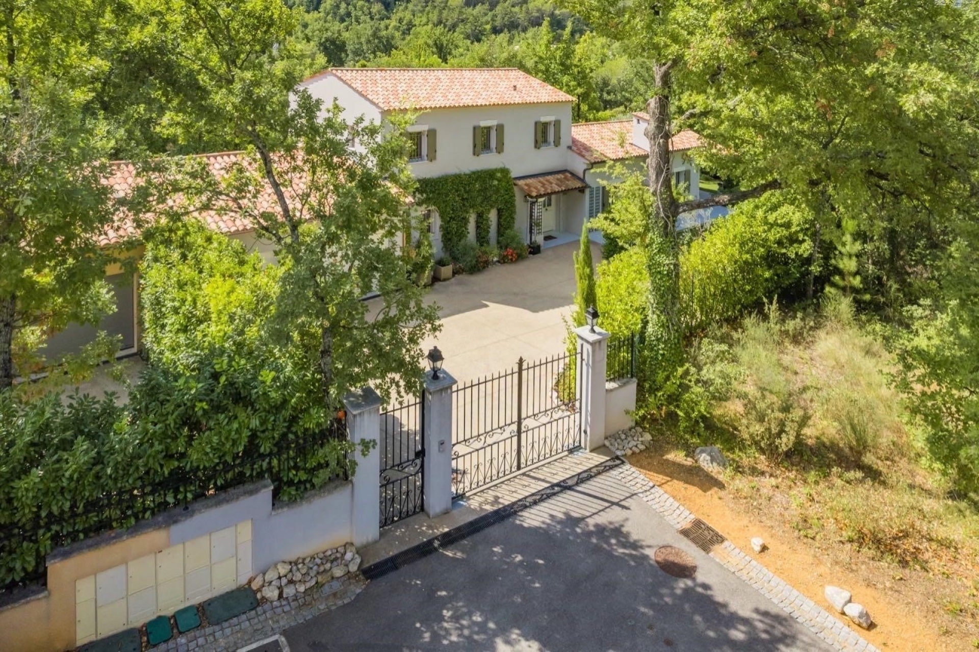 Dotta Villa a vendre - Domaine de Terre Blanche - Tourettes - img1