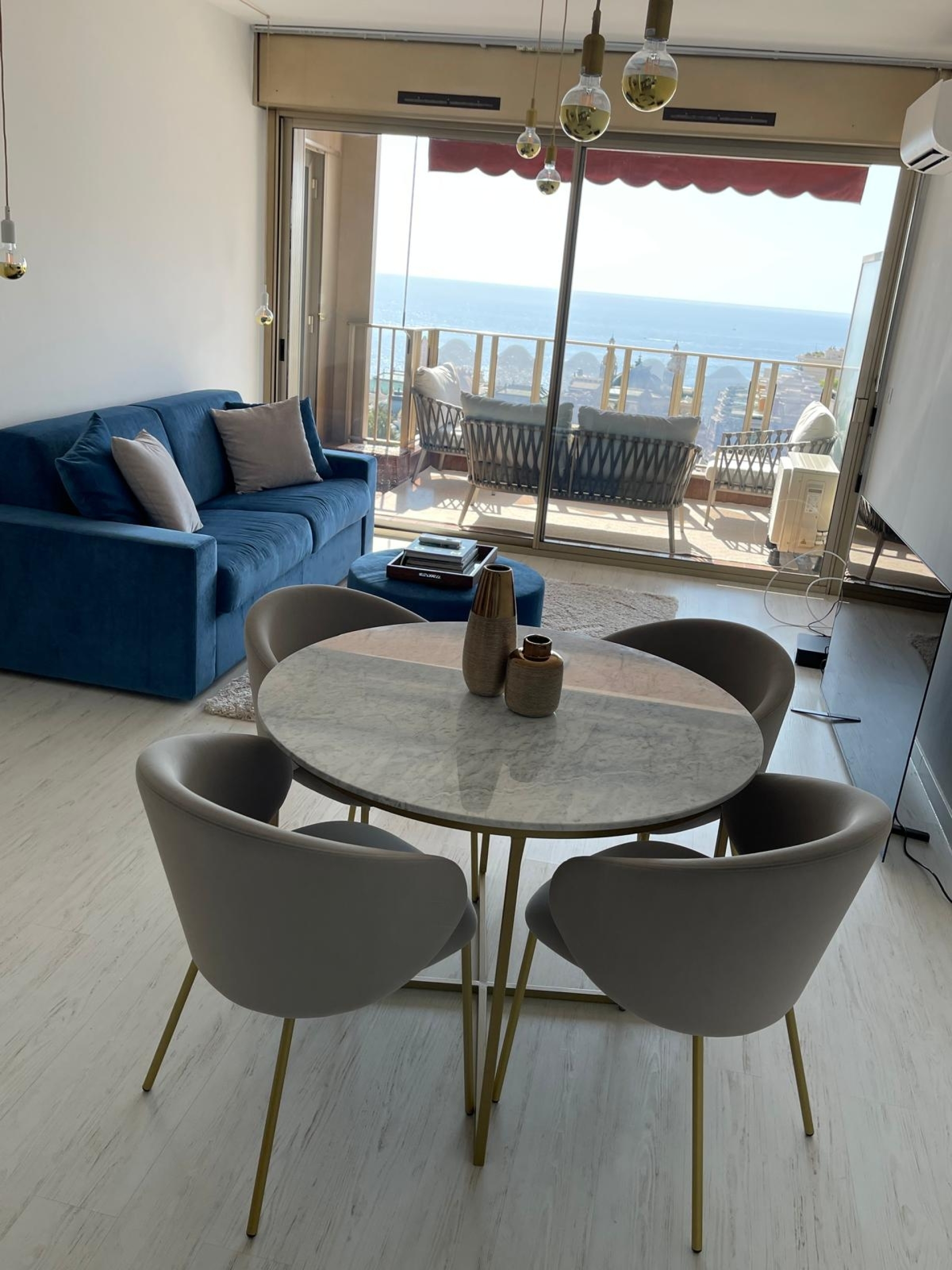 Dotta Appartement de 2 pieces a louer - RIVIERA PALACE - Monte-Carlo - Monaco - imgimage00003