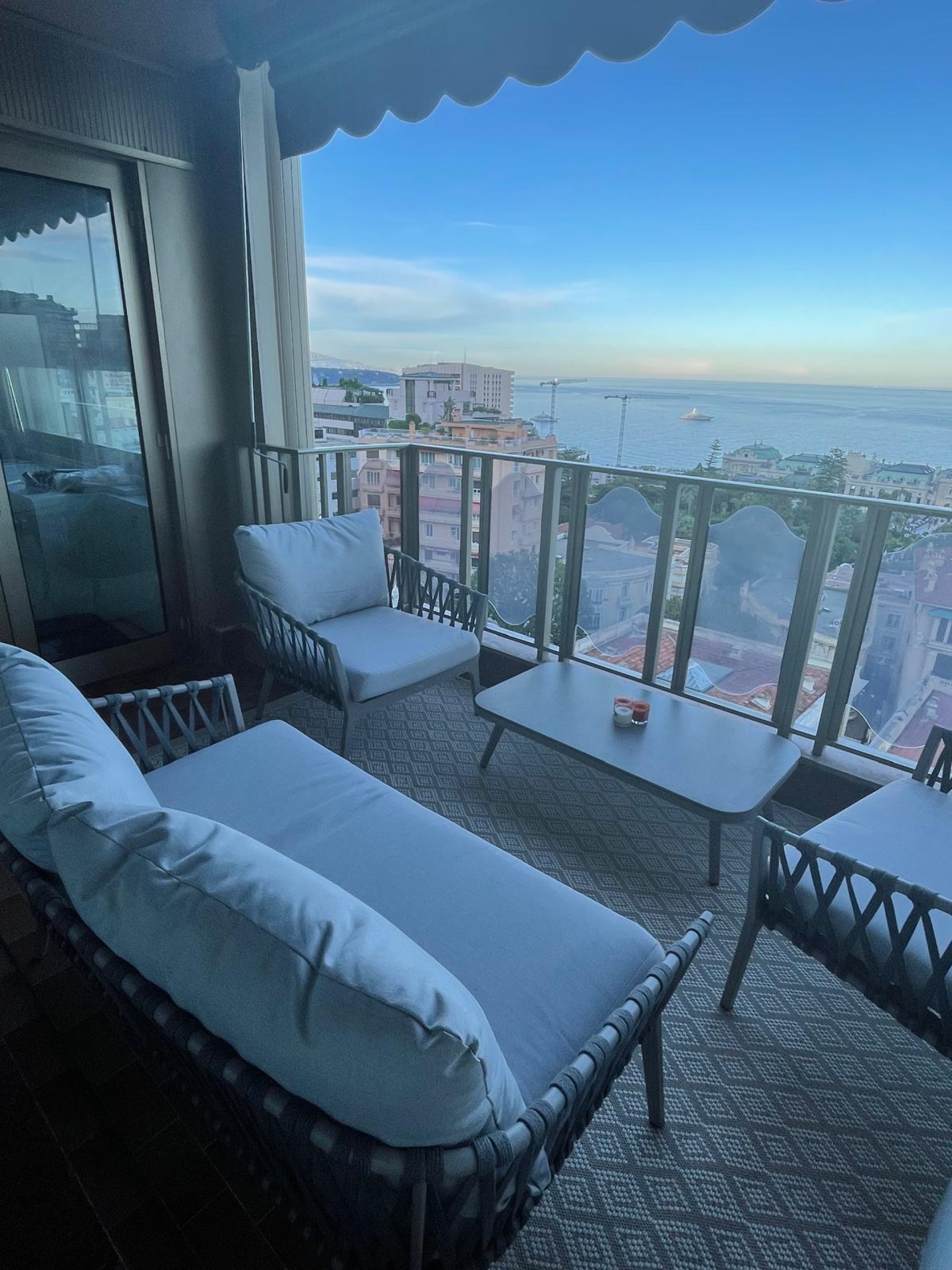 Dotta Appartement de 2 pieces a louer - RIVIERA PALACE - Monte-Carlo - Monaco - imgimage00004